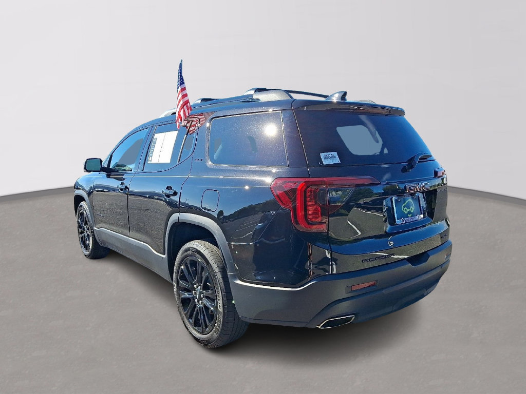 Certified 2023 GMC Acadia SLT w/ Elevation Edition AWD/4WD image 4