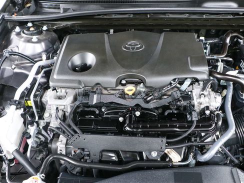 Used 2023 Toyota Camry SE w/ Audio Upgrade Package FWD image 29