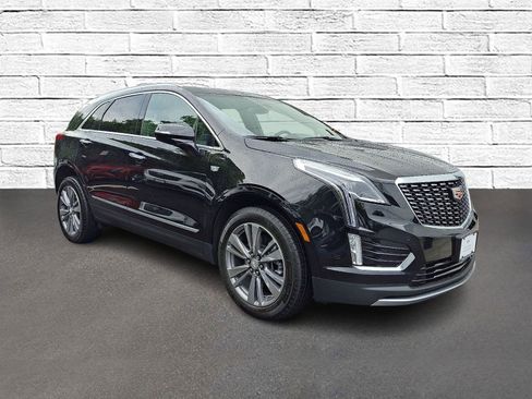 Certified 2025 Cadillac XT5 Premium Luxury image 4