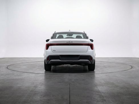 Used 2025 Kia K4 FWD image 7