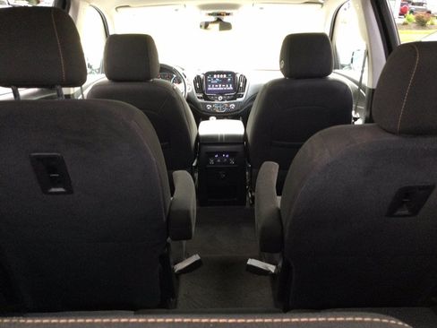 Used 2019 Chevrolet Traverse LT AWD/4WD image 17
