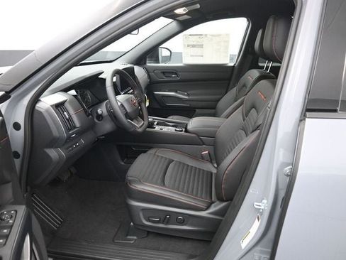 New 2026 Nissan Pathfinder Rock Creek AWD/4WD image 9