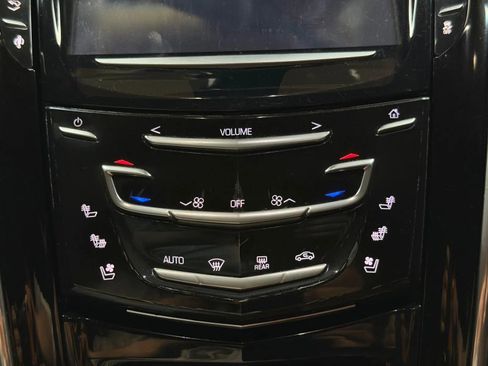 Used 2015 Cadillac Escalade Premium AWD/4WD image 39