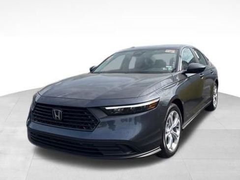 Used 2025 Honda Accord LX image 2