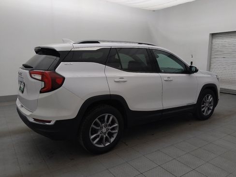 Used 2022 GMC Terrain SLT w/ Tech Package image 10