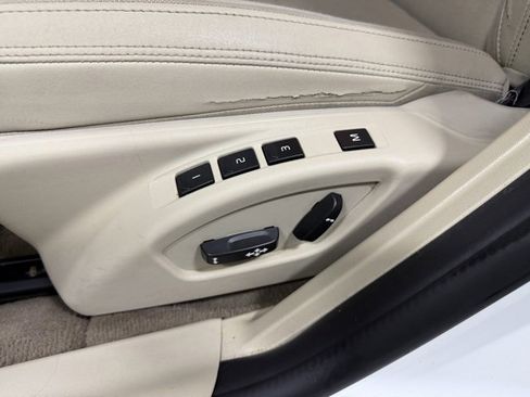 Used 2013 Volvo S60 T5 image 19