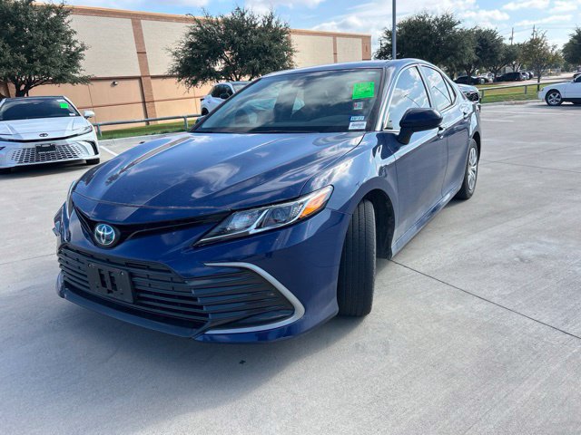 Used 2024 Toyota Camry LE FWD image 7