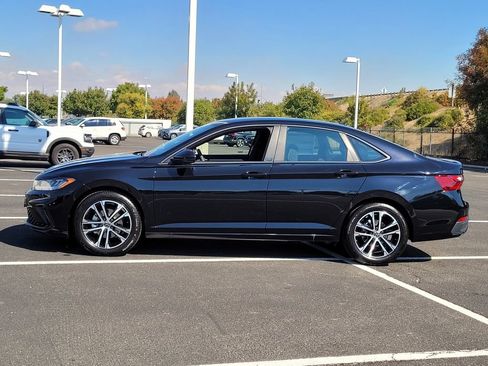 New 2026 Volkswagen Jetta Sport FWD image 8