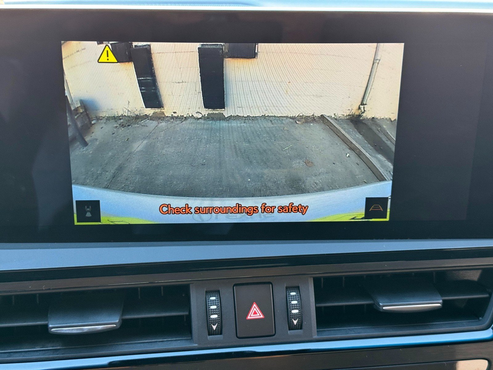 Used 2024 Lexus ES 300h w/ Premium Package FWD image 31