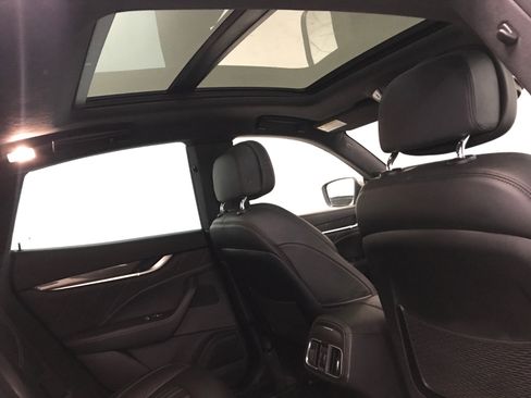 Used 2022 Maserati Levante Modena AWD/4WD image 25