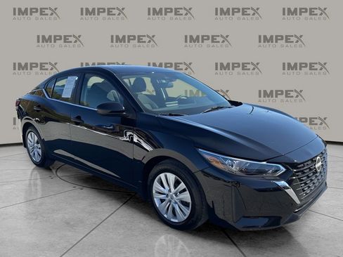 Used 2024 Nissan Sentra S image 7