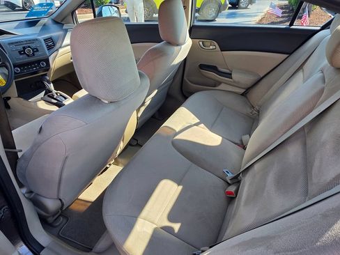 Used 2012 Honda Civic LX image 10