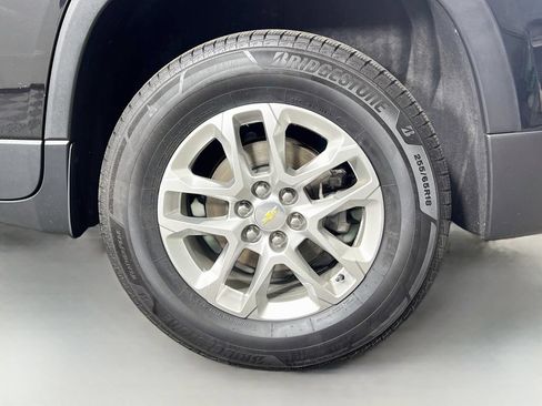 Used 2021 Chevrolet Traverse LT w/ LPO, Floor Liner Package AWD/4WD image 37