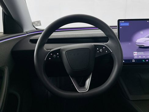 Used 2025 Tesla Model 3 Long Range RWD image 16