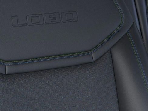 New 2026 Ford Maverick Lobo AWD/4WD image 17