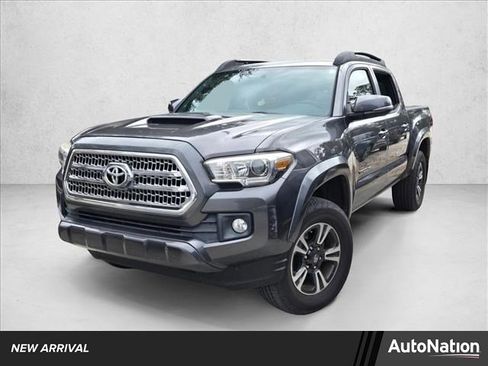 Used 2016 Toyota Tacoma TRD Sport w/ Premium & Technology Package image 1