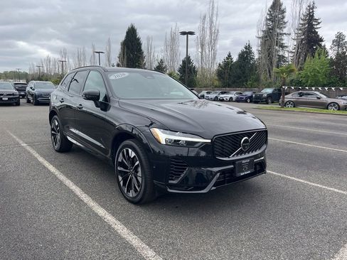 Used 2026 Volvo XC60 T8 Plus AWD/4WD image 7