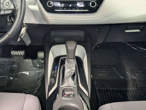 Used 2022 Toyota Corolla SE FWD image 37