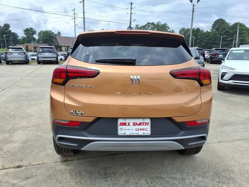 New 2026 Buick Encore GX Preferred w/ Comfort Package FWD image 6