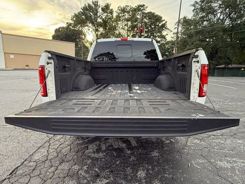 Used 2016 Ford F150 XLT w/ Equipment Group 302A Luxury AWD/4WD image 9