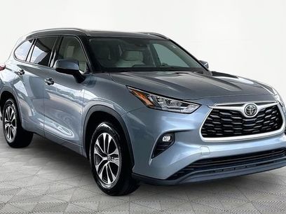 Used 2020 Toyota Highlander XLE