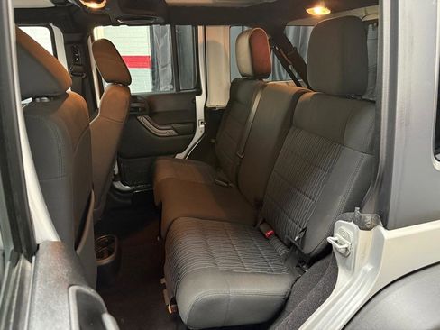 Used 2012 Jeep Wrangler Unlimited Sport AWD/4WD image 8
