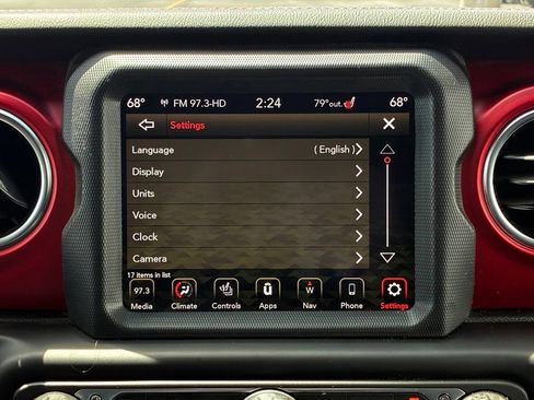 Used 2022 Jeep Gladiator Rubicon w/ LED Lighting Group AWD/4WD image 21