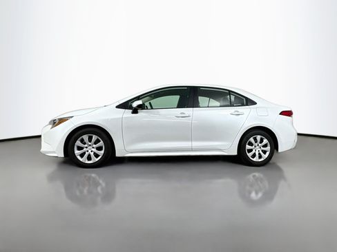 Certified 2026 Toyota Corolla LE FWD image 4