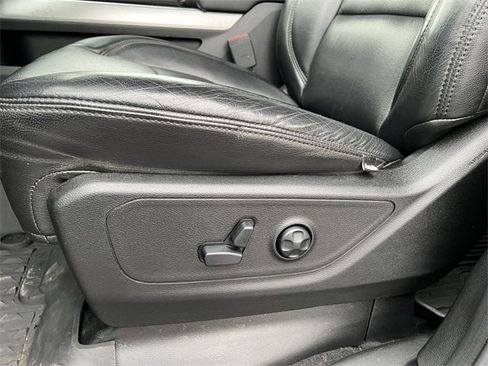 Certified 2019 RAM 1500 Big Horn image 15