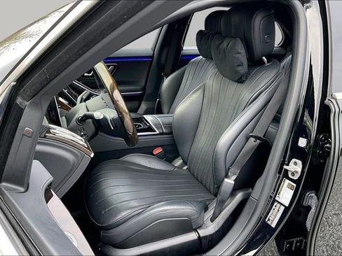 Used 2023 Mercedes-Benz S 500 4MATIC image 11