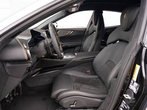 Used 2024 Ferrari Purosangue AWD/4WD image 35