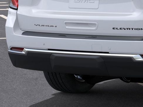 New 2026 GMC Yukon XL Elevation w/ Elevation Premium Package RWD image 14