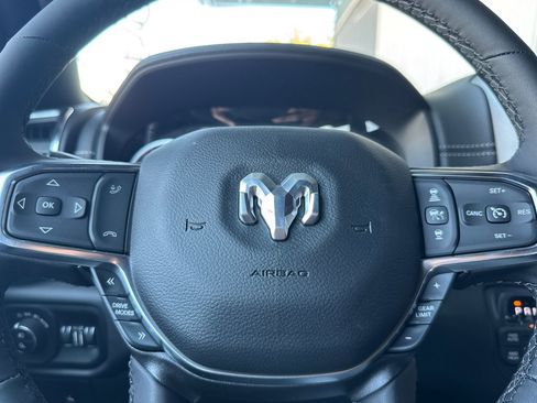 New 2026 RAM 1500 Laramie AWD/4WD image 22