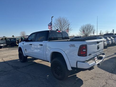 New 2026 RAM 1500 Big Horn AWD/4WD image 6