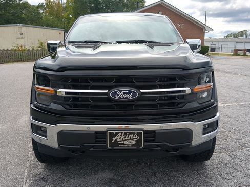 New 2025 Ford F150 XLT w/ Equipment Group 302A MID image 8