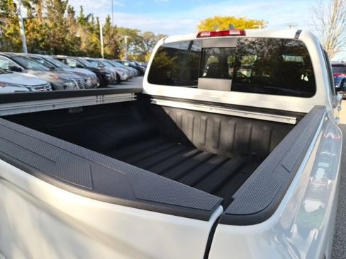New 2026 Nissan Frontier SV w/ SV Convenience Package image 10