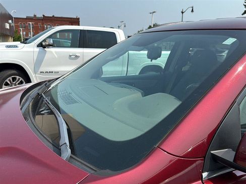 Used 2017 Chevrolet Traverse LT AWD/4WD image 15
