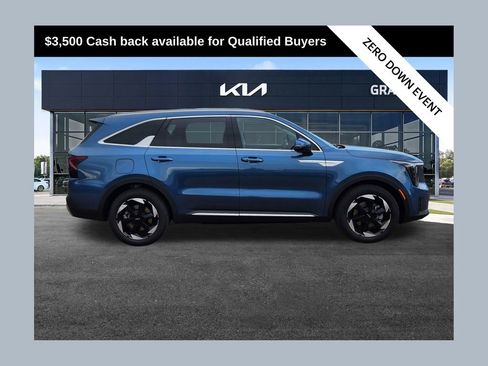 New 2026 Kia Sorento EX w/ EX Premium Package AWD/4WD image 1