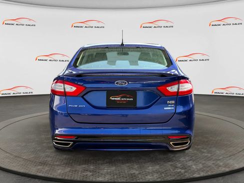 Used 2016 Ford Fusion SE AWD/4WD image 9