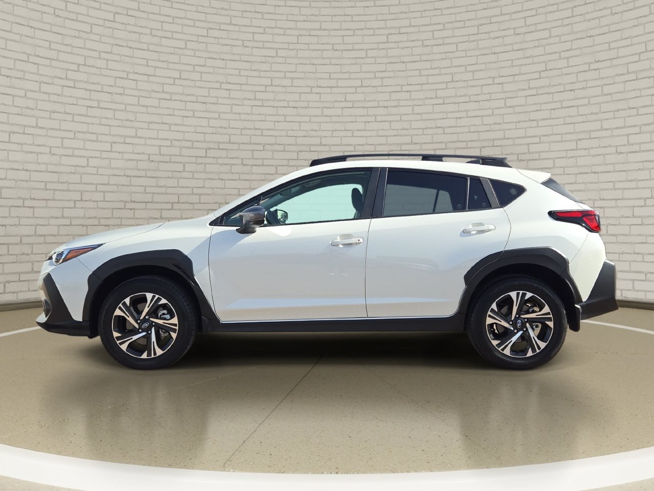 Used 2024 Subaru Crosstrek 2.0i Premium w/ Crosstrek Mirror Package AWD/4WD image 8
