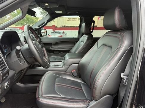 Used 2021 Ford Expedition Limited image 28