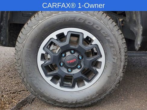 Used 2024 Toyota Tacoma TRD Off-Road image 6