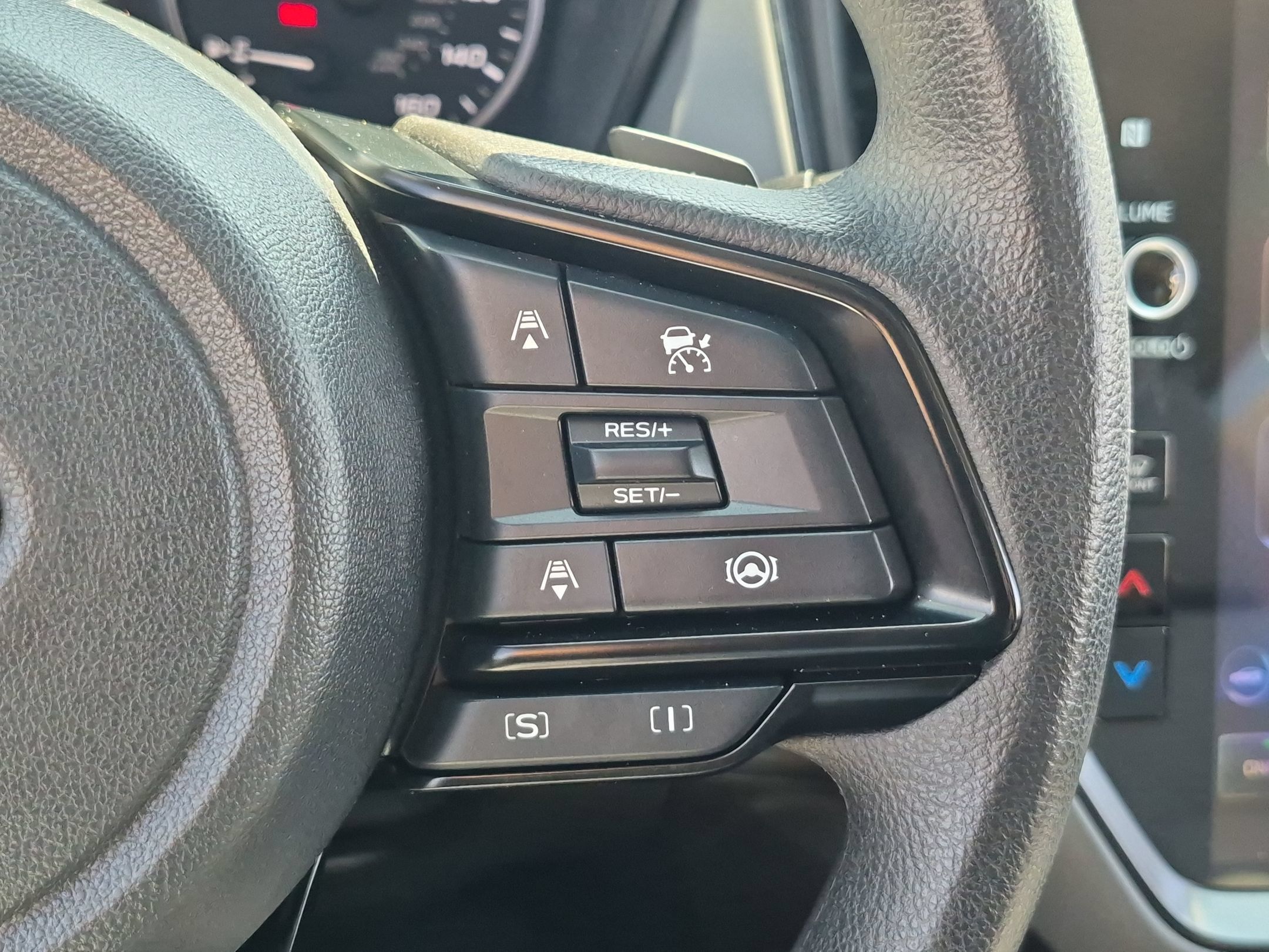 Certified 2026 Subaru Crosstrek 2.5i Premium AWD/4WD image 17