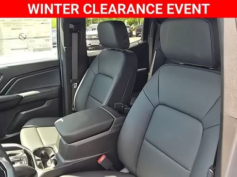 New 2025 Chevrolet Colorado LT w/ LT Convenience Package image 19