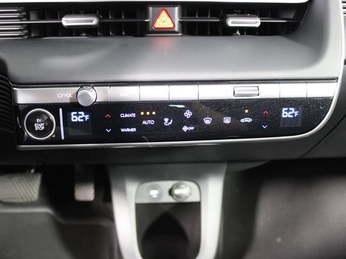 Used 2024 Hyundai Ioniq 5 SE RWD image 9