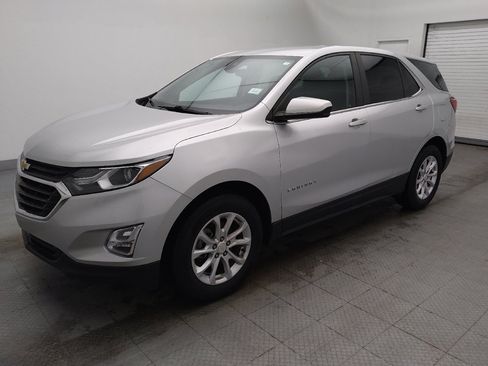 Used 2021 Chevrolet Equinox LT FWD image 2