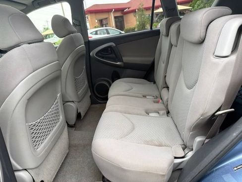 Used 2006 Toyota RAV4 Limited FWD image 19