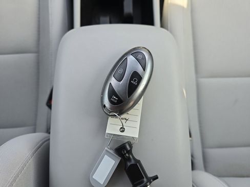 Certified 2025 Hyundai Kona SEL image 12