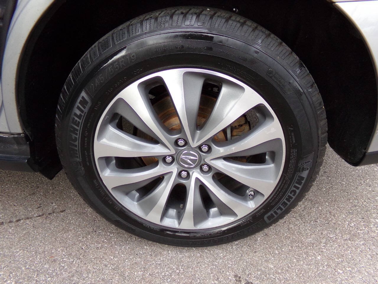 Used 2016 Acura MDX w/ Technology Package AWD/4WD image 39