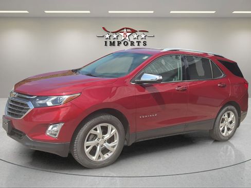 Used 2018 Chevrolet Equinox Premier AWD/4WD image 2
